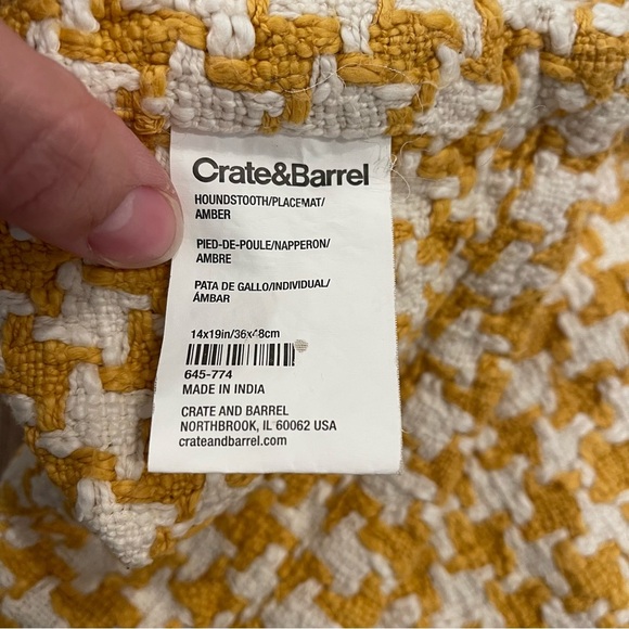Crate And Barrel Placemats Yellow White Houndstooth Table Setting Colorful 14x19 - Picture 3 of 7